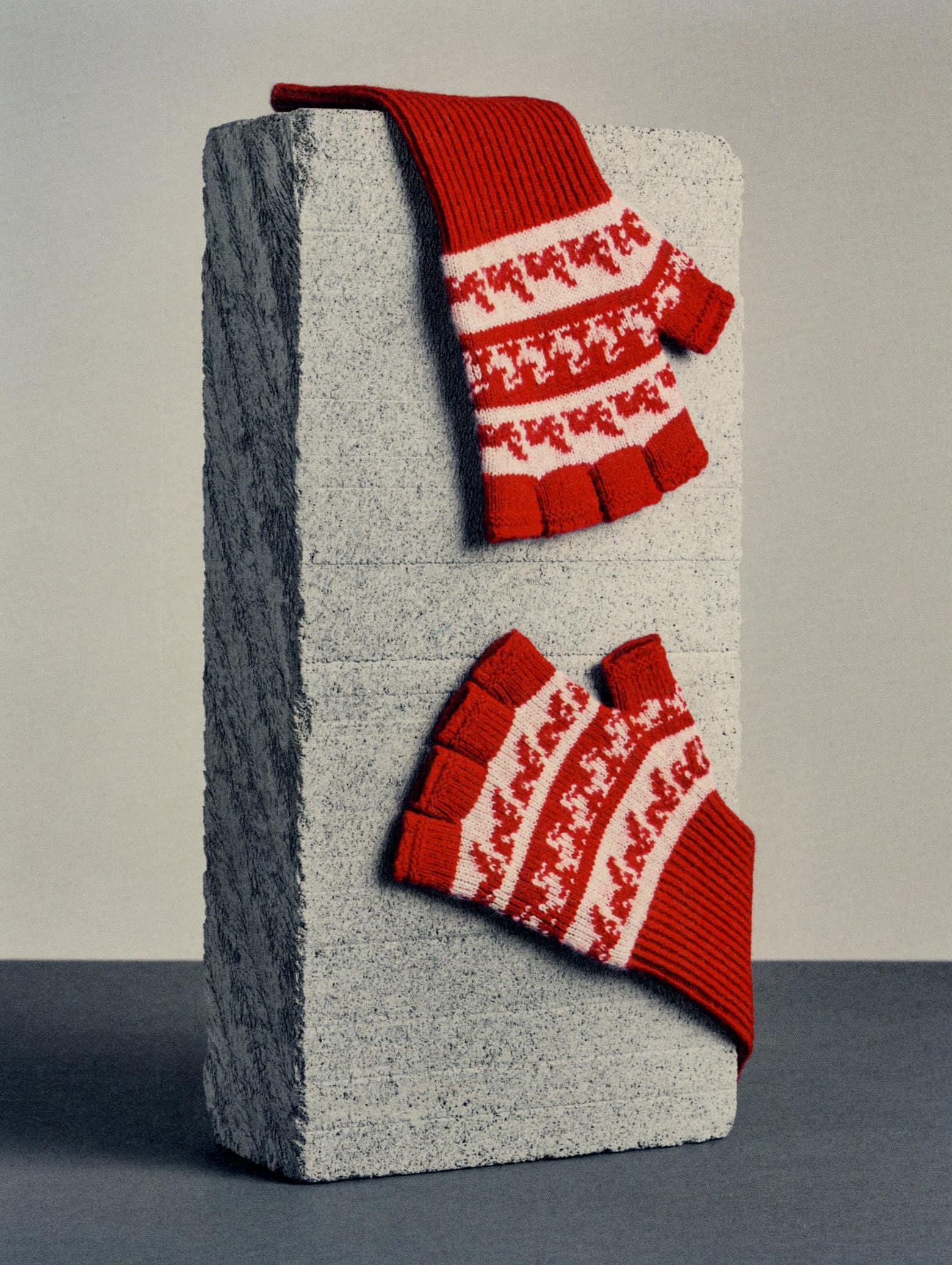 Ana Domínguez Studio: Burberry The Book of Gifts (Fig. 12)
