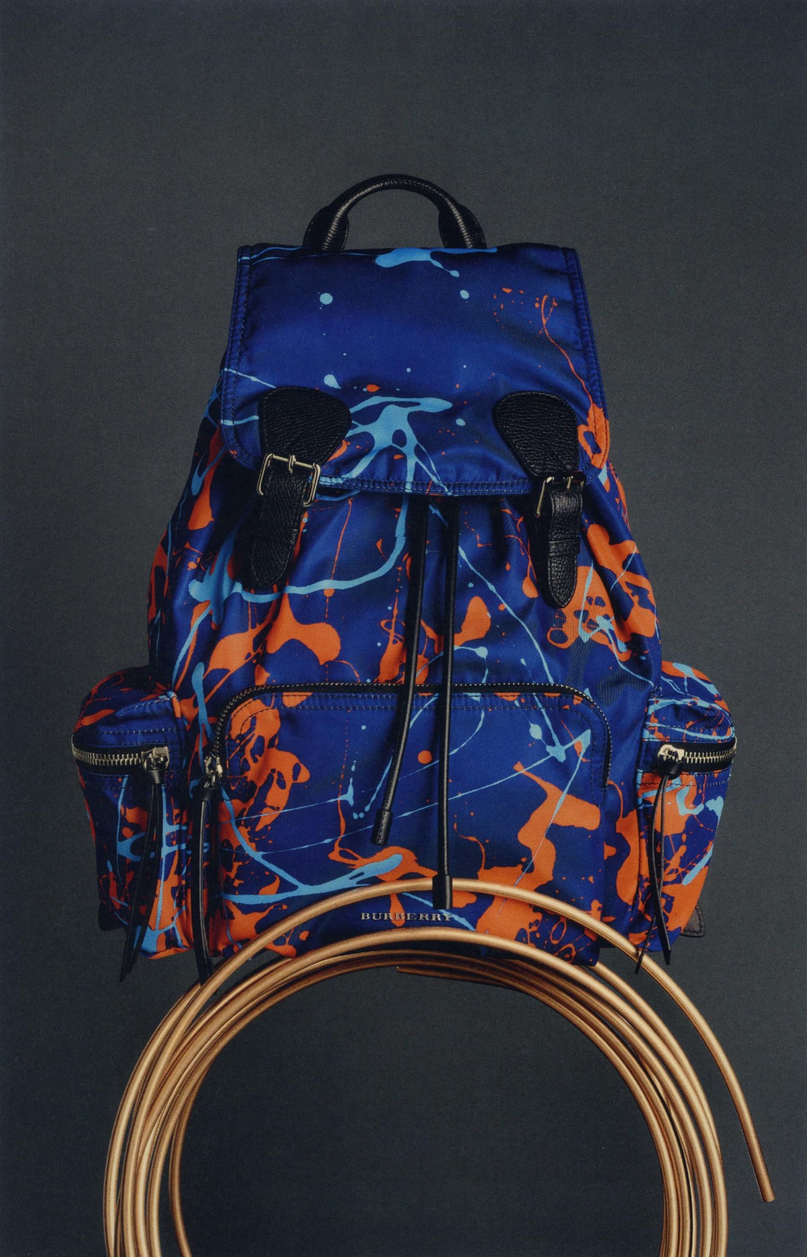 Ana Domínguez Studio: Burberry The Book of Gifts (Fig. 15)
