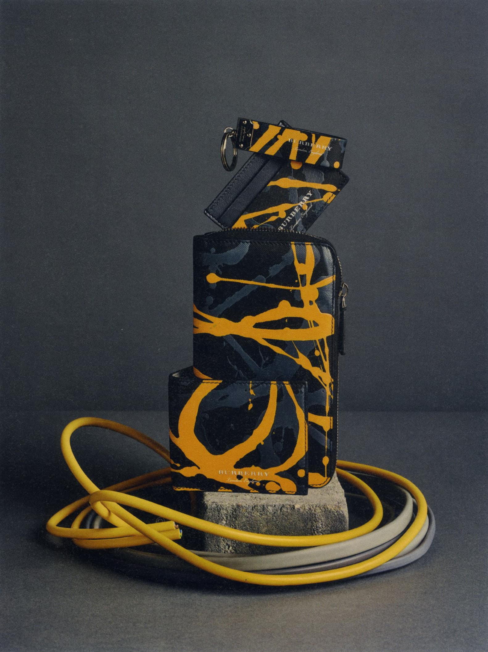 Ana Domínguez Studio: Burberry The Book of Gifts (Fig. 13)