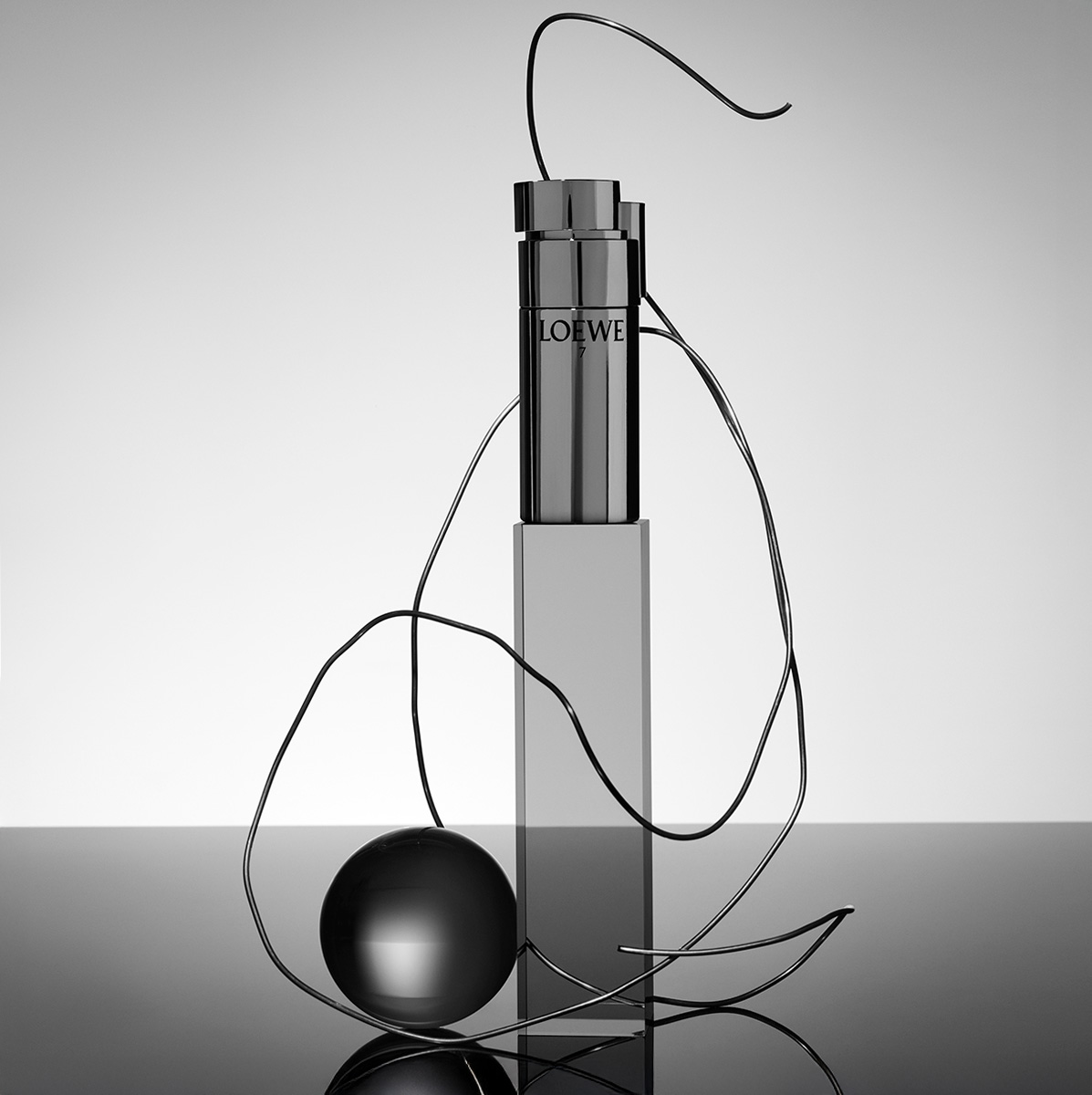 Ana Domínguez Studio: Loewe Perfumes (Fig. 29)
