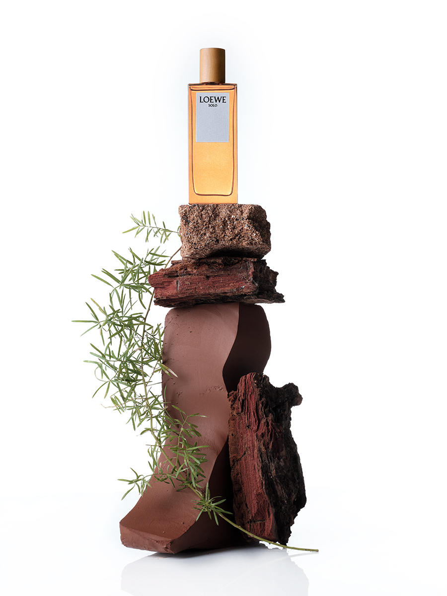 Ana Domínguez Studio: Loewe Perfumes (Fig. 7)
